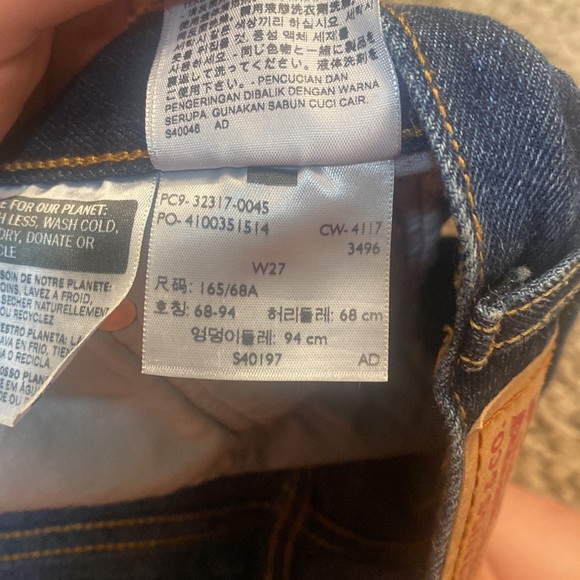 Levi’s shorts - Picture 4 of 4